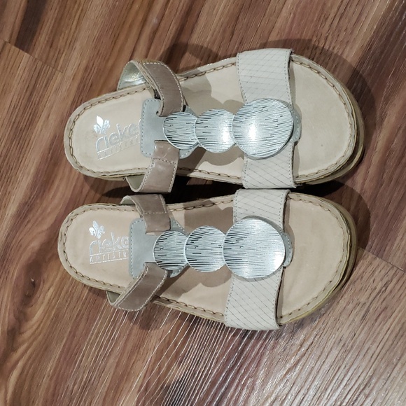 Rieker Beige and Silver Sandals Size 37 - Picture 2 of 5